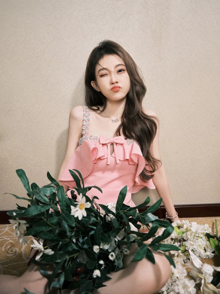 ビジュー付き　キラキラ　人気上品キャミワンピ　ミニワンピース　パーティードレス　可愛いレディースファッション