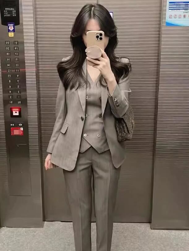 大特価ビジネススーツ 長袖 カジュアル リクルートスーツ パンツスーツ レディーススーツ 女性スーツ 3点スーツセット 七五三 フォーマル スリム ボトムス セットアップ ジャケット パンツ 入学式