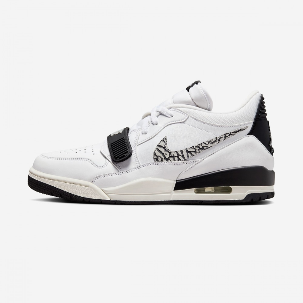 ジョーダンエアジョーダンレガシー 312 ロー CD7069-110