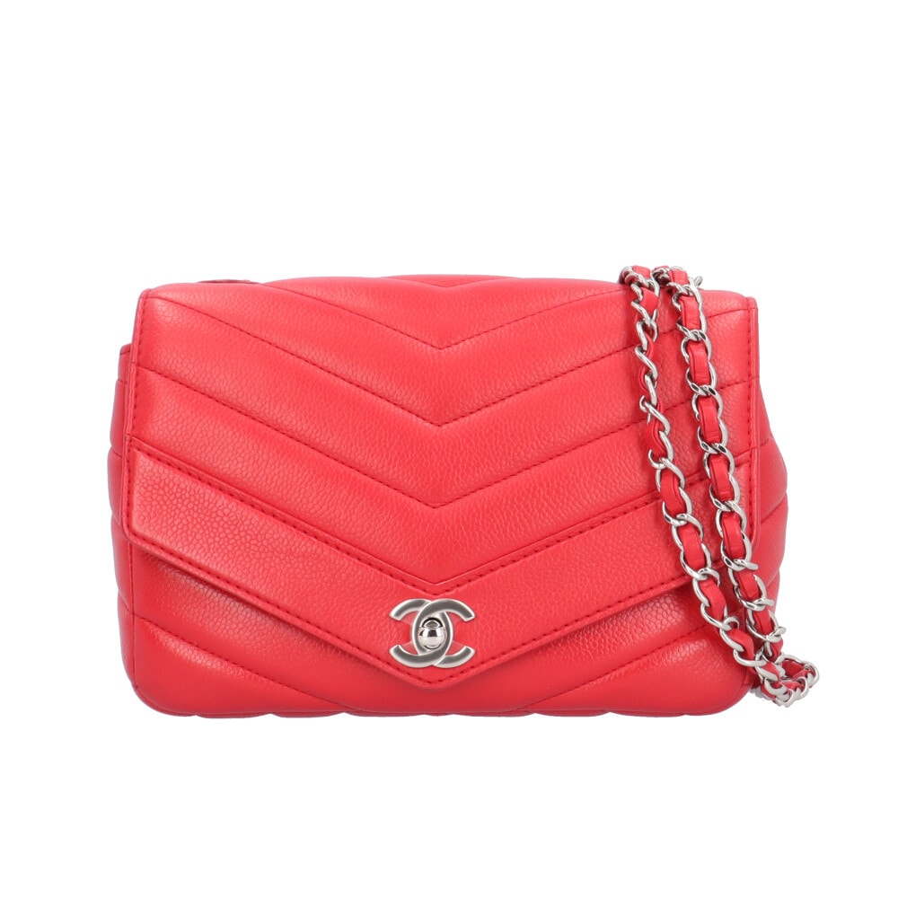 シャネル Vステッチ ショルダーバッグ レザー レッド CHANEL 中古 美品 220,000円