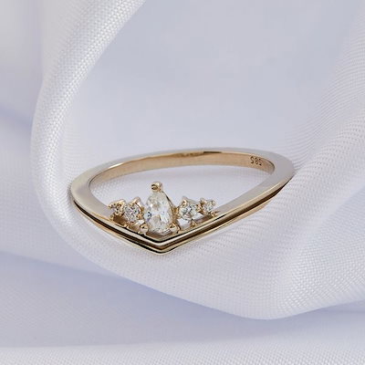 フラワーカービング祭り➂耳元に可憐なピンクのデルフィニウムを…初