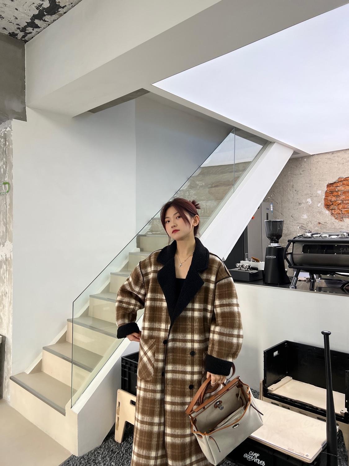 本日の商品セミ ロング チェック ラシャアウター 韓国ファッション 気質 着痩せ テーラー ドレディース コート