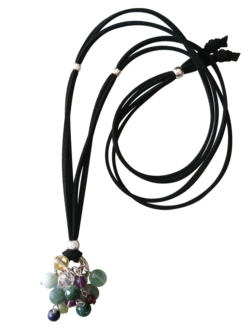 レザーネックレス 9種14石の天然石が輝く革紐ロングネックレス ケース付（パワーストーン フローライト アメジスト ラピスラズリ 本水晶 日本製） 9,282円