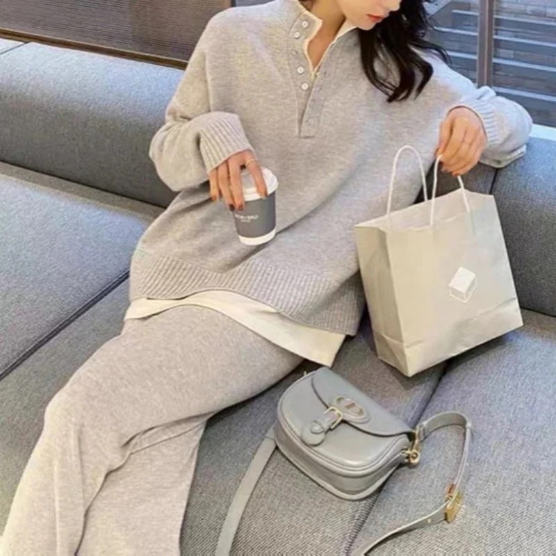 ニットパンツセットアップ ニットセットアップ 上下セット 2点セット 韓国 レディース オルチャン グレー ピンク 黒 ベージュ キャメル ニットソー セーター Vネック 襟付き ストレ