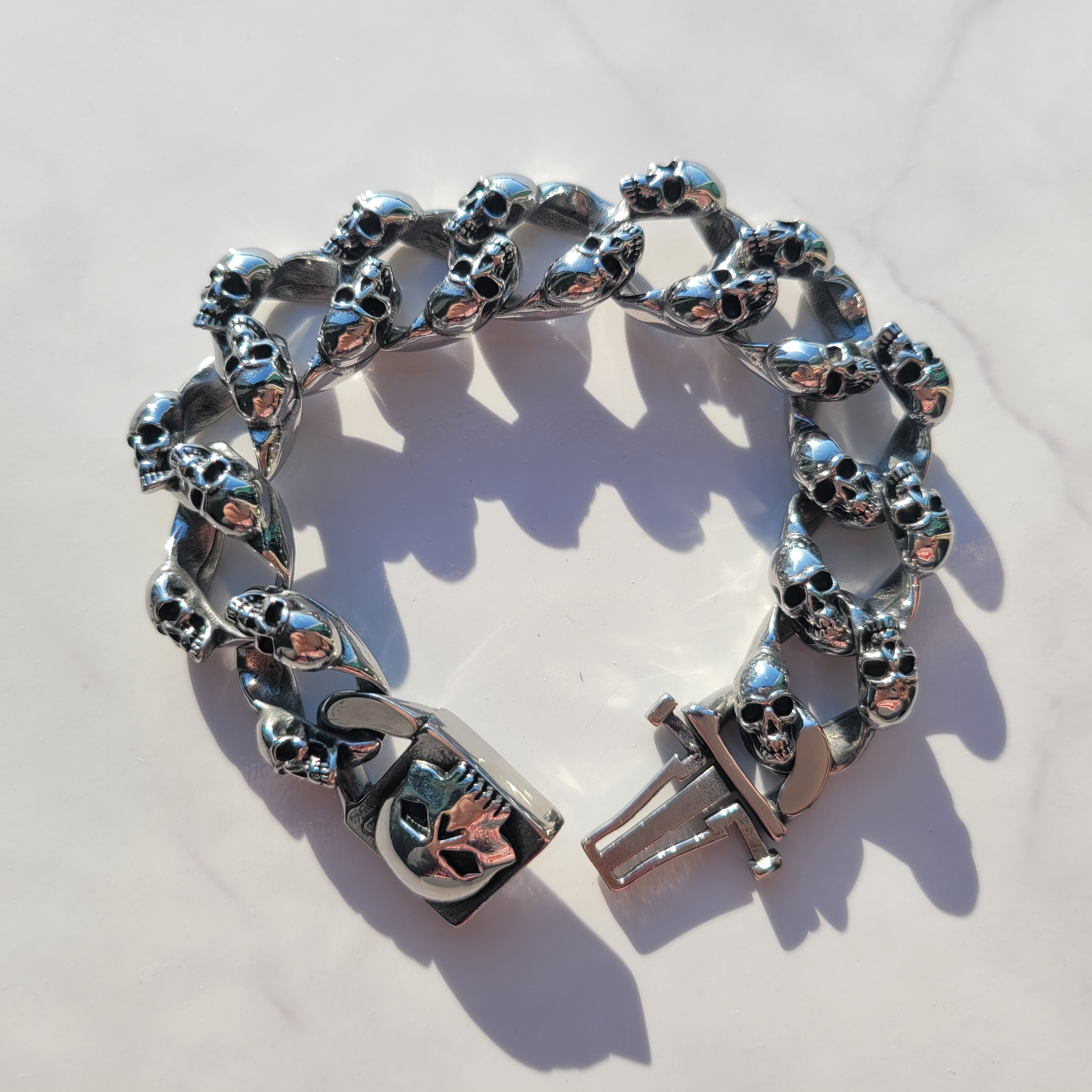 ノーブルンステンレススチール18mm骸骨チェーン名品芸能人韓国メンズチェーンブレスレット