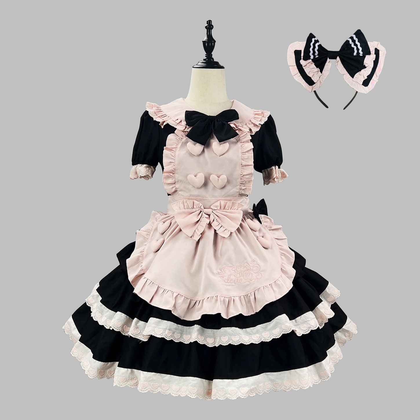 新着高貴な甘くてスパイシーな黒ピンクのメイド服スタイルのロリータかわいい甘い女の子ソフトガールOP家出プリンセススカート