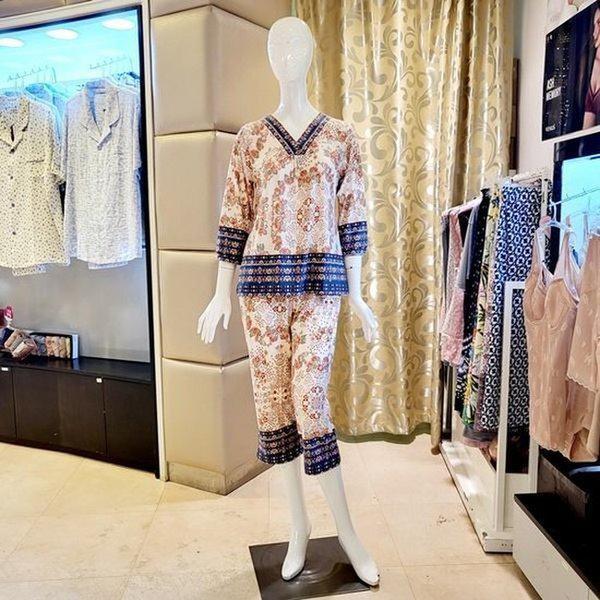 VEV3985W_起毛加工 花ボーダーナ염 ホームウェア 上下セット