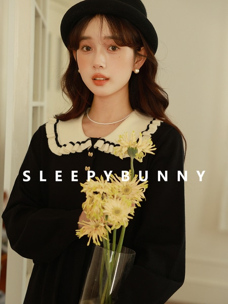 Sleepy Rabbitの甘くて着痩せAラインスカート フェイクツーピース