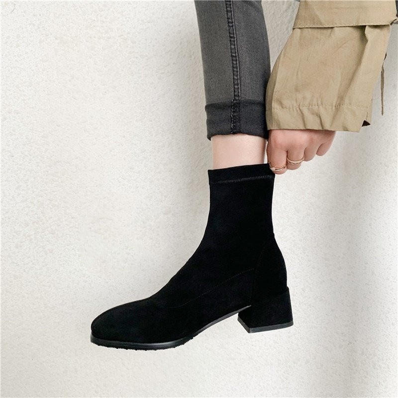 今月限定 特別大特価 ショートブーツ黒ブーティー歩きやすい５０代チャンキーヒールブーツ ストレッチブーツ ソックスブーツロ