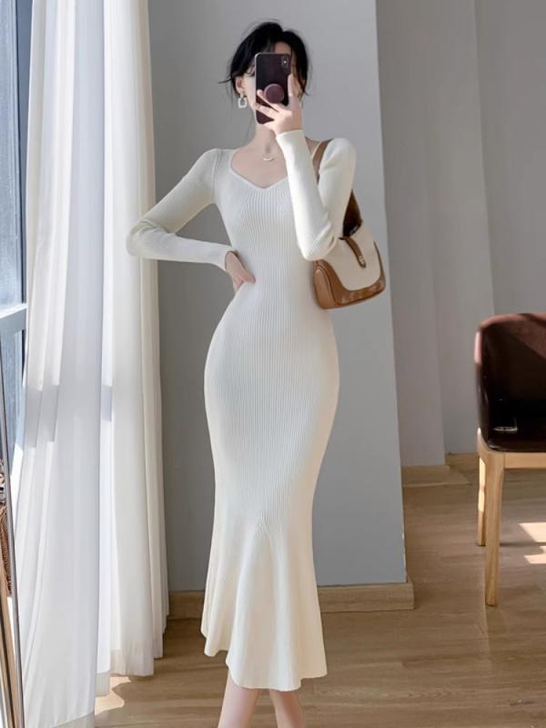 ドレス レディース 秋 冬 ニット フレンチスクエア ネック セーター スリムフィット ヒップ ぴったり フィット フィッシュ テール 6,427円