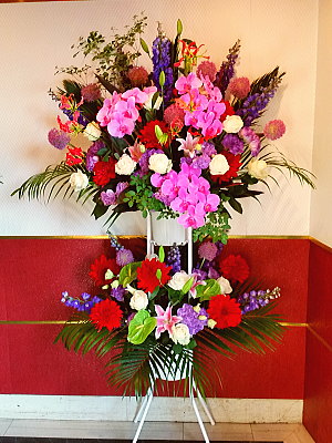 商品ID 5667 スタンド花　豪華　2段