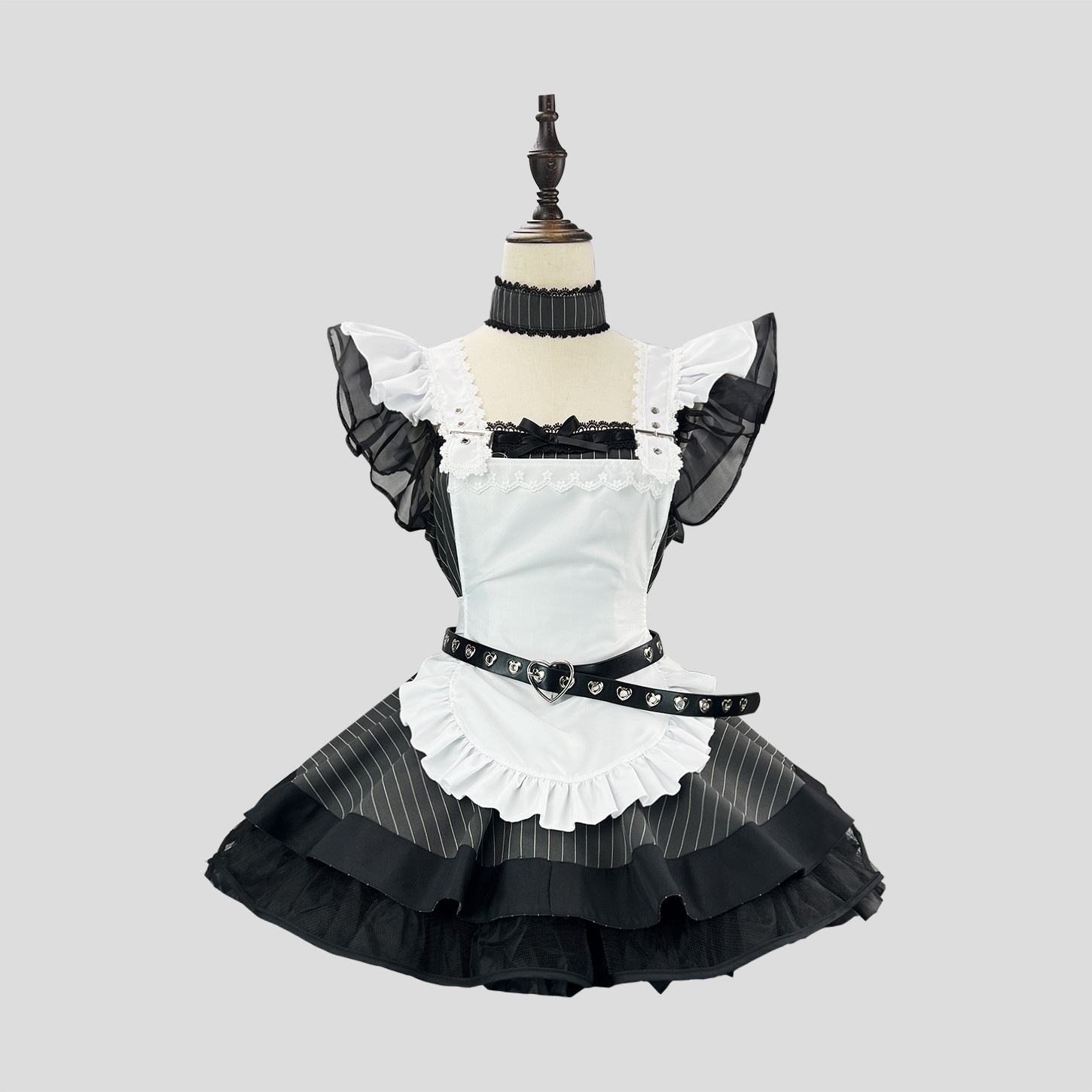 新しいレトロな黒と白のストライプのロリータメイド服サブカルチャー日本のかわいいエプロンスーツコスドレス