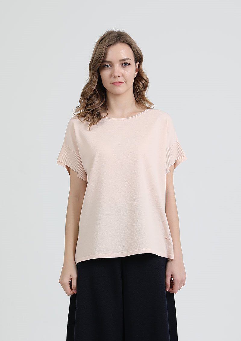 刺繍ボートネックプルオーバー