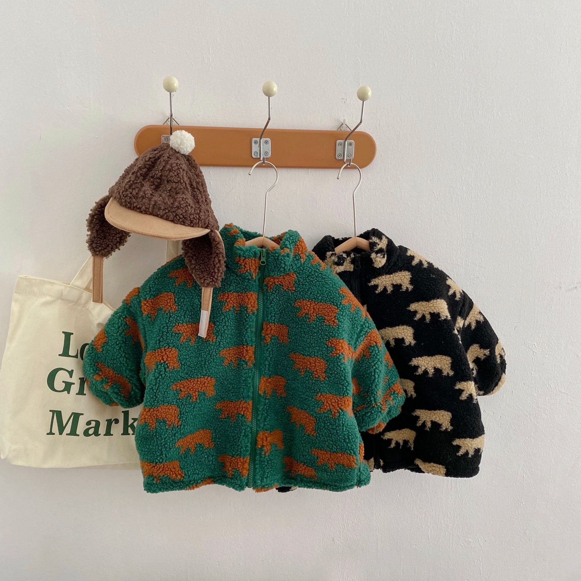 【アニマルボアジャケット】アニマルシルエット　ボアコート　アウター　冬　子供服　男の子　女の子