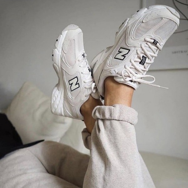 width D 530 メンズ レディース スニーカー ベージュ