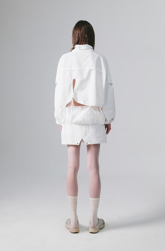 【NACHE】 CUT-OUT WIND BREACKER : UNISEX / WHITE