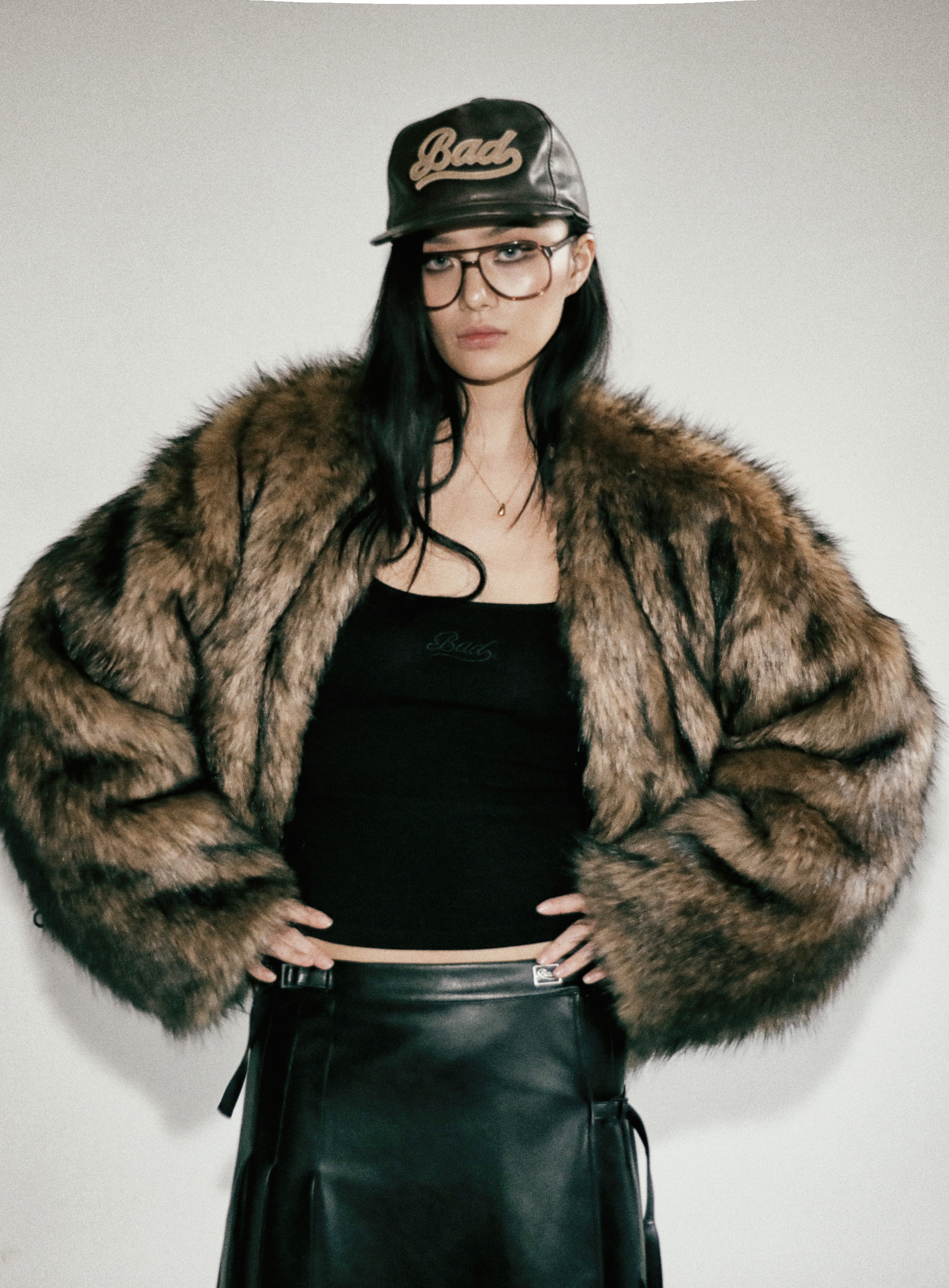 【BADBLOOD】 NADJA REVERSIBLE FUR MA-1 JACKET : COYOTE/BLACK