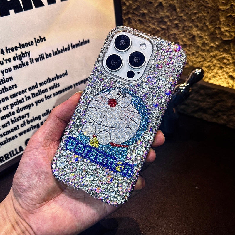 ハンドメイド iPhoneケース ドラえもん キラキラのラインストーン iPhone16/15/14/13/12/11ケース Plus Pro Max