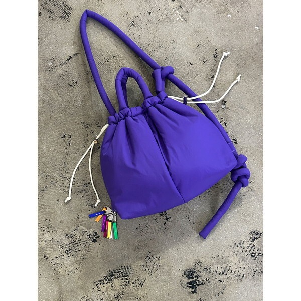 cheek puff kinchaku 2WAY tote C25003-83 パープル 2WAYトートバッグ