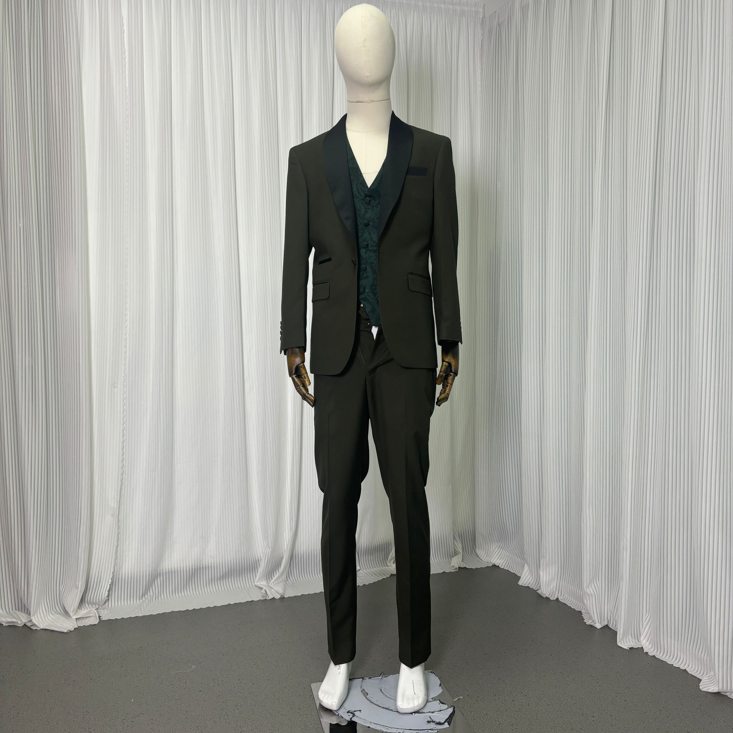 送料無料！深緑 オーダーメイドジャケットベストパンツの3点セットタキシード