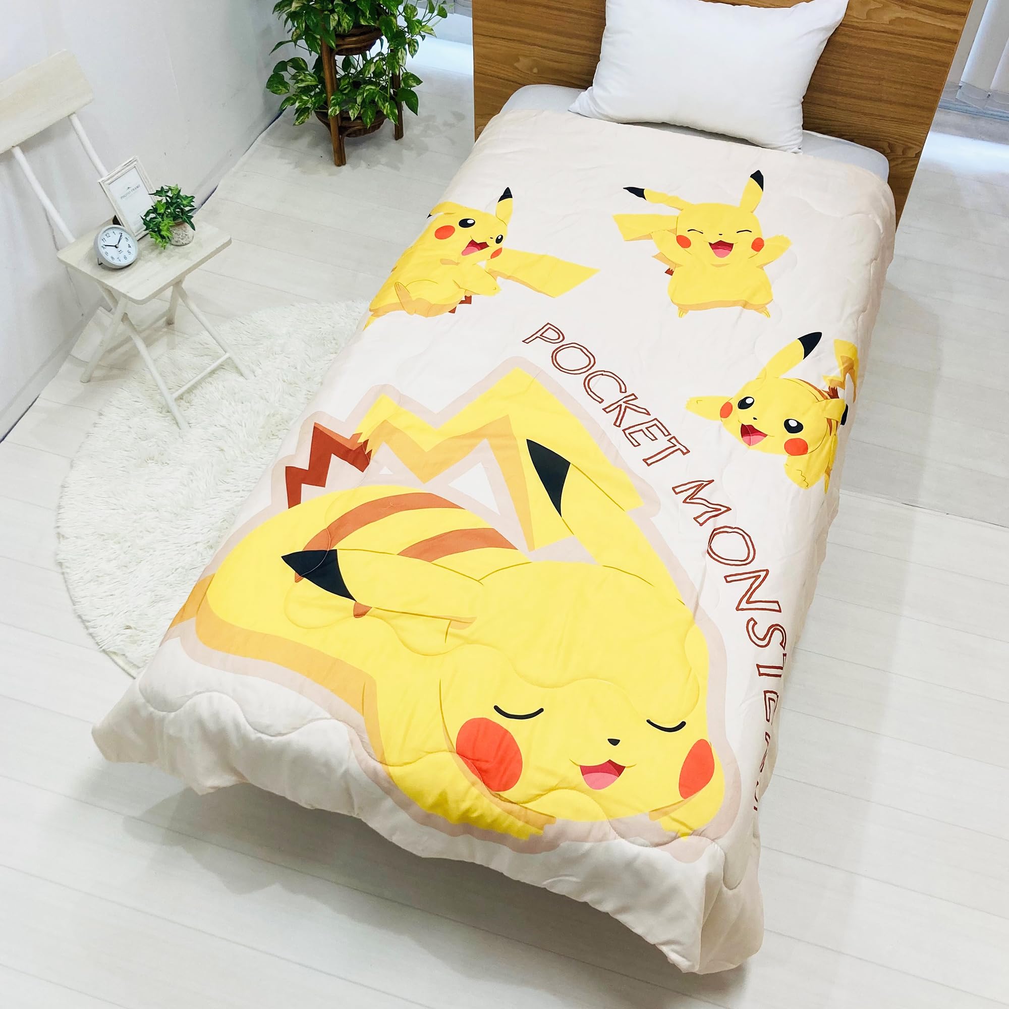MORIPiLO 掛け布団 夏用 シングル ポケモン ピカチュウ グッズ 可愛い 洗える やわらか 肌掛け布団 ポケットモンスター キャラクター イエロー 140x190cm 子供 大人兼用 まくらの