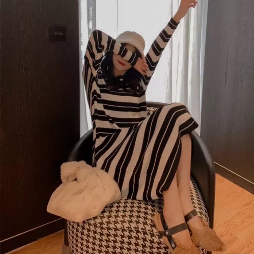 2色 ワンピース 長袖 秋 冬 カジュアル 大きいサイズ ニット ワンピ ひざ丈 ミモレ丈 ラウンドネック Aライン S M L XL かわいい シンプル カジュアル おしゃれ ナチュラル リラックスニットワンピ