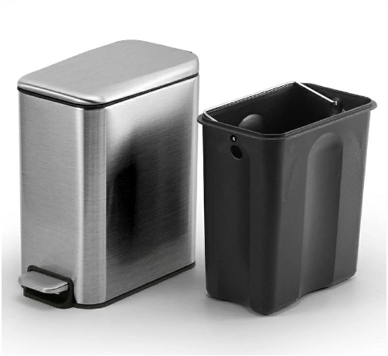 ゴミ箱 容量8L ステンレス ペダル式ゴミ箱 ふた付き キッチン 台所 ダストボックス ごみ箱 ごみばこ 大容量 ペダル開閉式 縦型 スリム ゴミ袋が見えない 蓋つき 静音 ごみ箱 ダストBOX 臭い