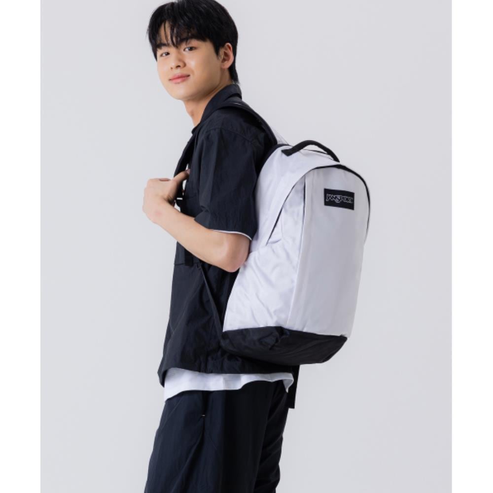 jansport Station Pack WHITE JS0A85NX007 10,943円