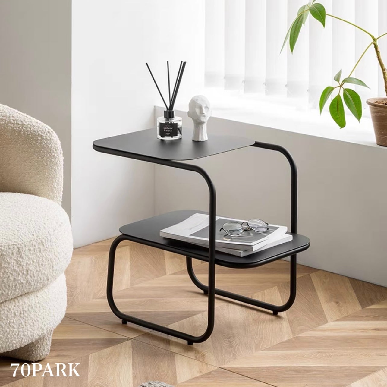 アイアン フレーム 二段 サイドテーブル 全2色 収納 ラック コーヒーテーブル ベッドサイドテーブル おしゃれ 韓国インテリア 韓国雑貨 韓国っぽ インテリア雑貨 韓国 北欧 70PAR 15,821円