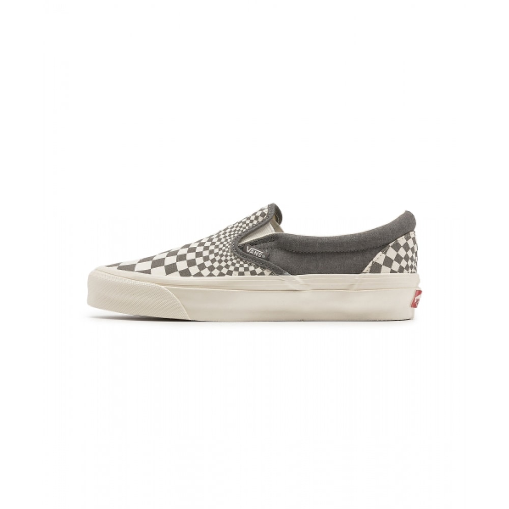 VANS MTE スリップオンイシュー 98-(ラジアルチェッカーボード) ピューター:マシュマロ/VN000CWAGX81