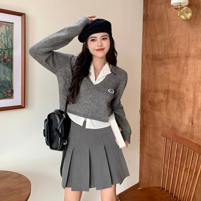 アウター カーディガン 重ね着風 カレッジスタイル ショート丈 袖あり 長袖 Vネック ストレート 前開き ボタン ウール 可愛い かわいい きれいめ シンプル カジュアル 大人 上品 おしゃれ