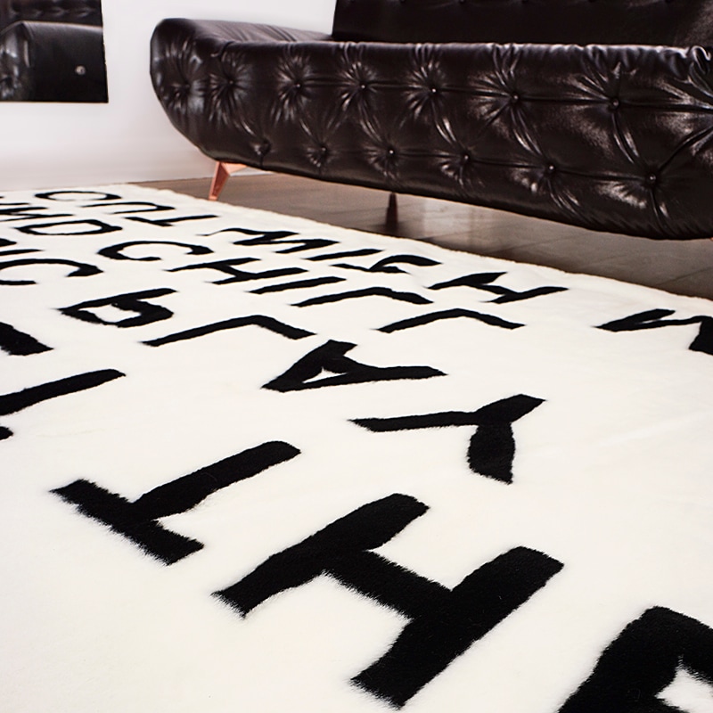 韓総SBS家師父一体MASTERINHOUSE人気同款字母応接室茶卓絨毯毛布地敷