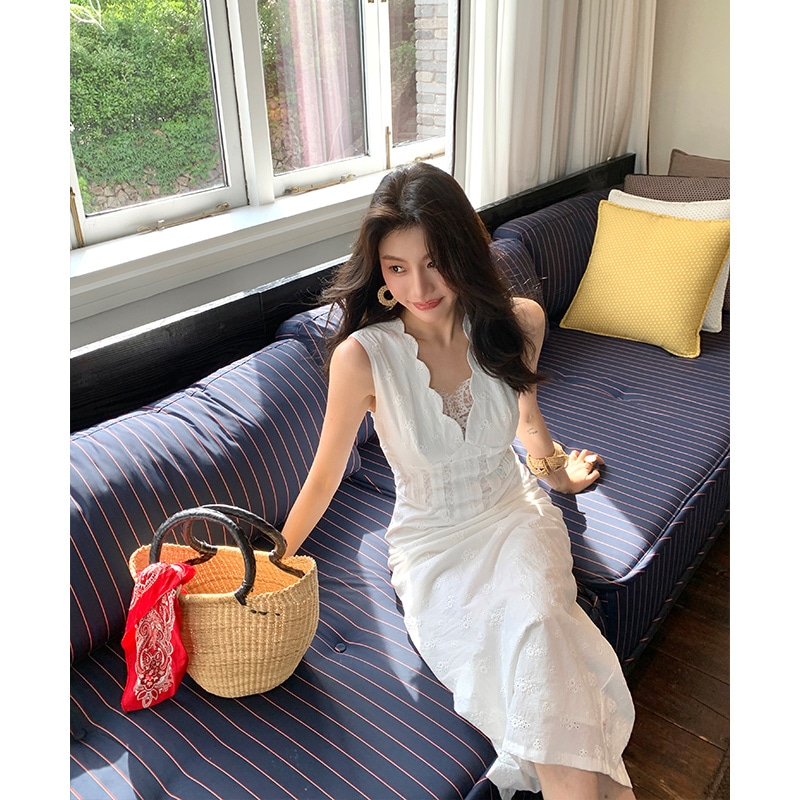 女性のための長いxierスカートフランスのエレガントなレーススプライシングディープvネックピュアハイエンドスリムドレスj291