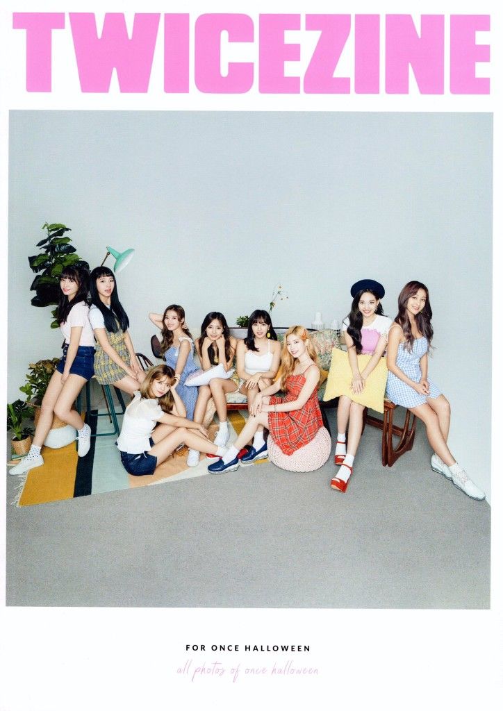 (未開封新品) TWICE TWICE - FANMEETING TWICEZINE FOR ONCE HOLLOWEEN フォトブック