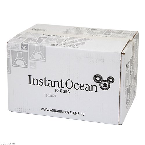 人工海水　箱入り　インスタントオーシャン　６００Ｌ用（６０ＬX１０袋）　２０ｋｇ　お一人様１点限り　ＣＲＣ10―35―50―10―00