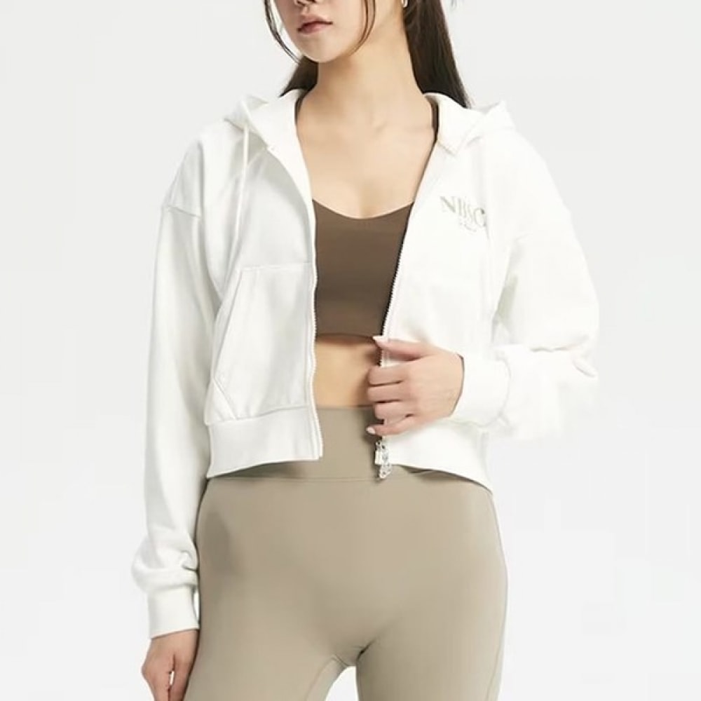 ニューバランスシューズ AニューバランスWノンフリースセミクロップフードジップアップNBMDD3W852-10 9,660円