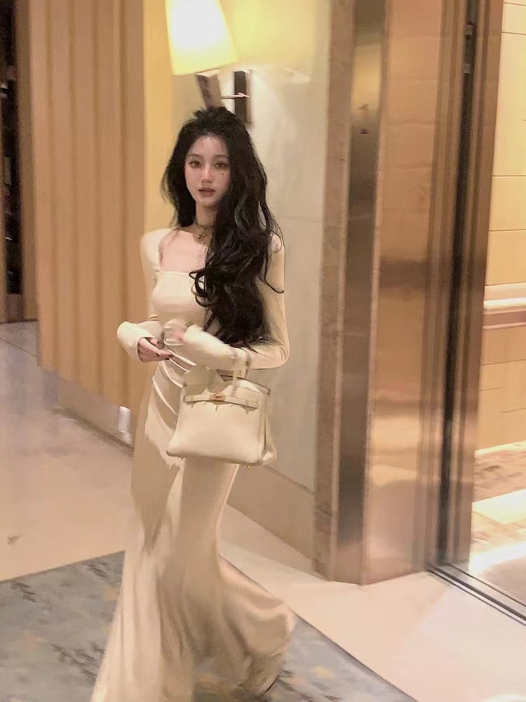 瞬間からニットフィッシュテールドレス春と秋の女性のウエストフレンチスタイルのインテリアハイエンドデザインのニッチスカートM82