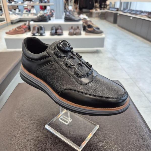 HC11 牛革メンズシューズ W0J8U6Y1319 (49191632)