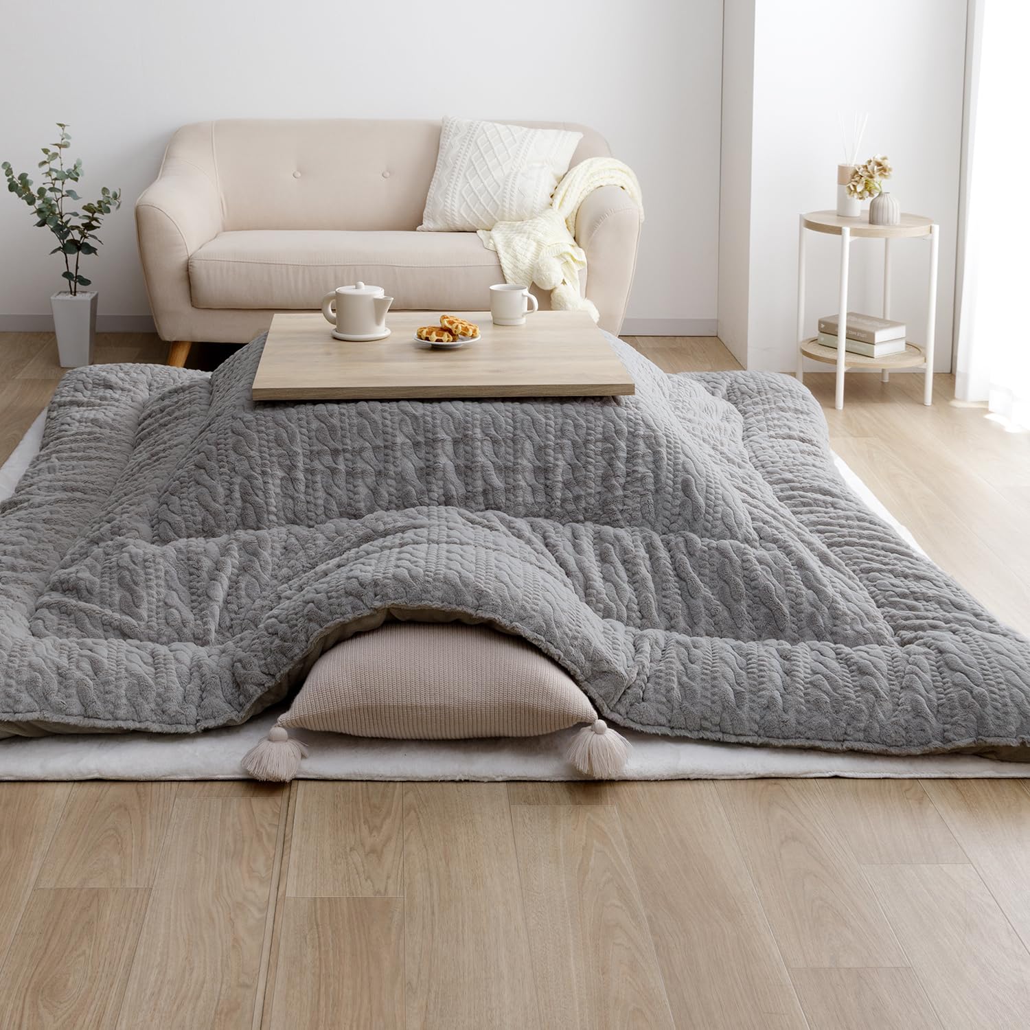 イケヒコ こたつ布団 長方形 掛布団 日本製 ローラ 約205×245cm グレー ラビットファー調 フェイクファー ニット柄 ふっくら ボリューム 洗える おしゃれ #1161840130203