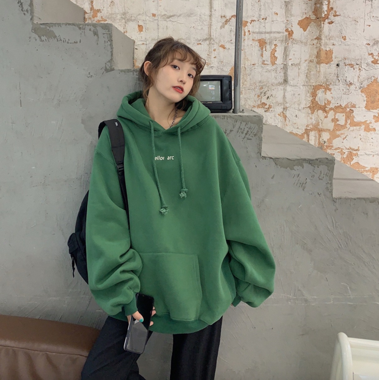 トップス プルオーバー パーカー フーディー 袖あり 長袖 グリーン 2XL 3XL 4XL ゆる オーバーサイズ カジュアル 上品 おしゃれ 主役級 存在感 春 秋 10代 20代 30代 個性的