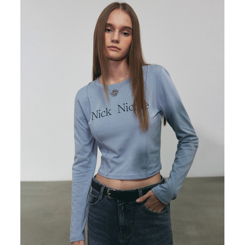 ニック&ニコールニコールピンタック LS クロップトップ_ブルー