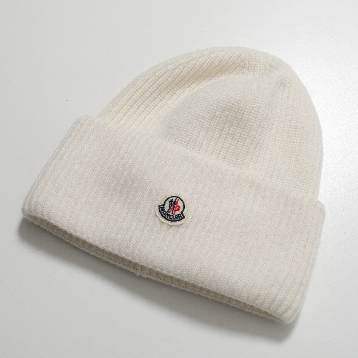 MONCLER モンクレール ニット帽 BERRETTO TRICOT 3B00048 M1241 レディース ウール アイコンパッチ ビーニー ニットキャップ 帽子 035 26,692円