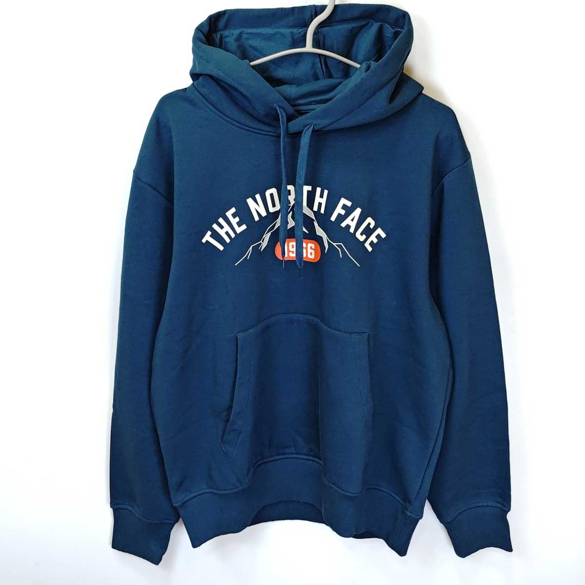 【中古・未使用品】ノースフェイス Varsity Graphic フーディ プルオーバー スウェット M Midnight Petrol NF0A89DJ1NO メンズ THE NORTH FACE