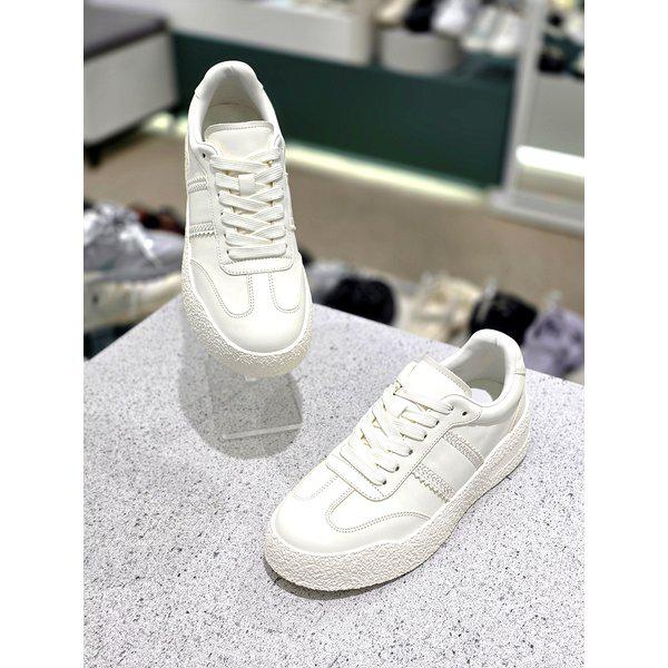 [坡州店] []女性ジャーマンスニーカー712510017 3cm [2色]