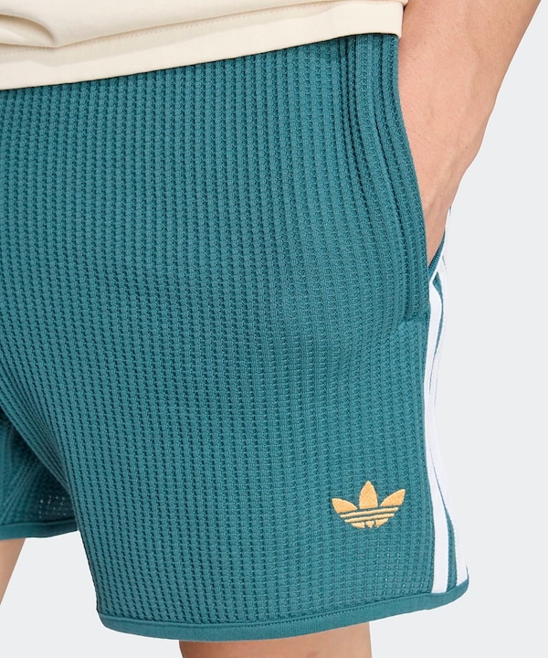 adidas（アディダス）の「プレミアム ニットショーツ（）」 - WEAR