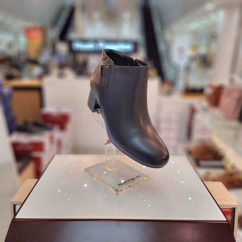 女性の足に優しい5cmベーシックビューティー型ジッパーショートブーツ3FR433-B