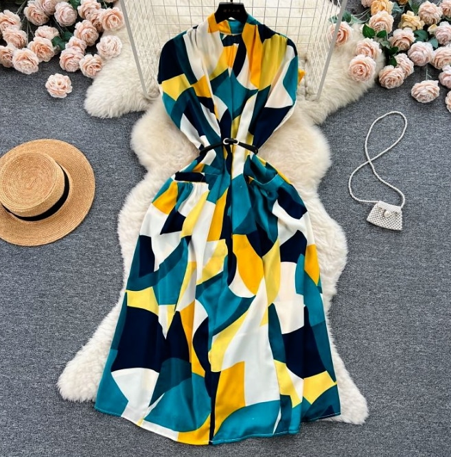 軽やかで豪華レトロ襟のプリントワンピース夏のフランス式のひもは腰ゆったり