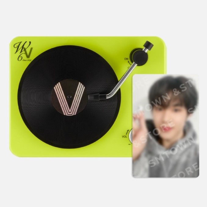 WayV 6TH ANNIVERSARY TURNTABLE BLUETOOTH SPEAKER SET