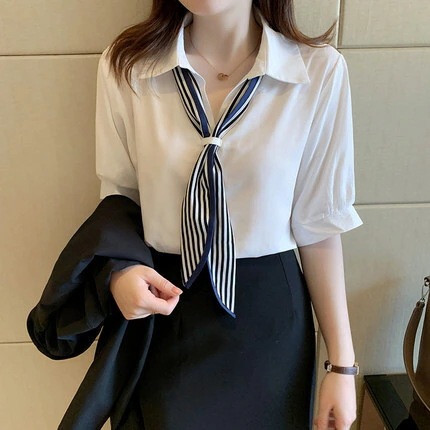 カットソー レディース 半袖 襟付き Vネック ネクタイ とろみ感 かわいい 大人可愛い きれいめ シンプル 上品 おしゃれ フォーマル 無地 春 夏 ママ 学生 デート お出かけ ホワイト トップス