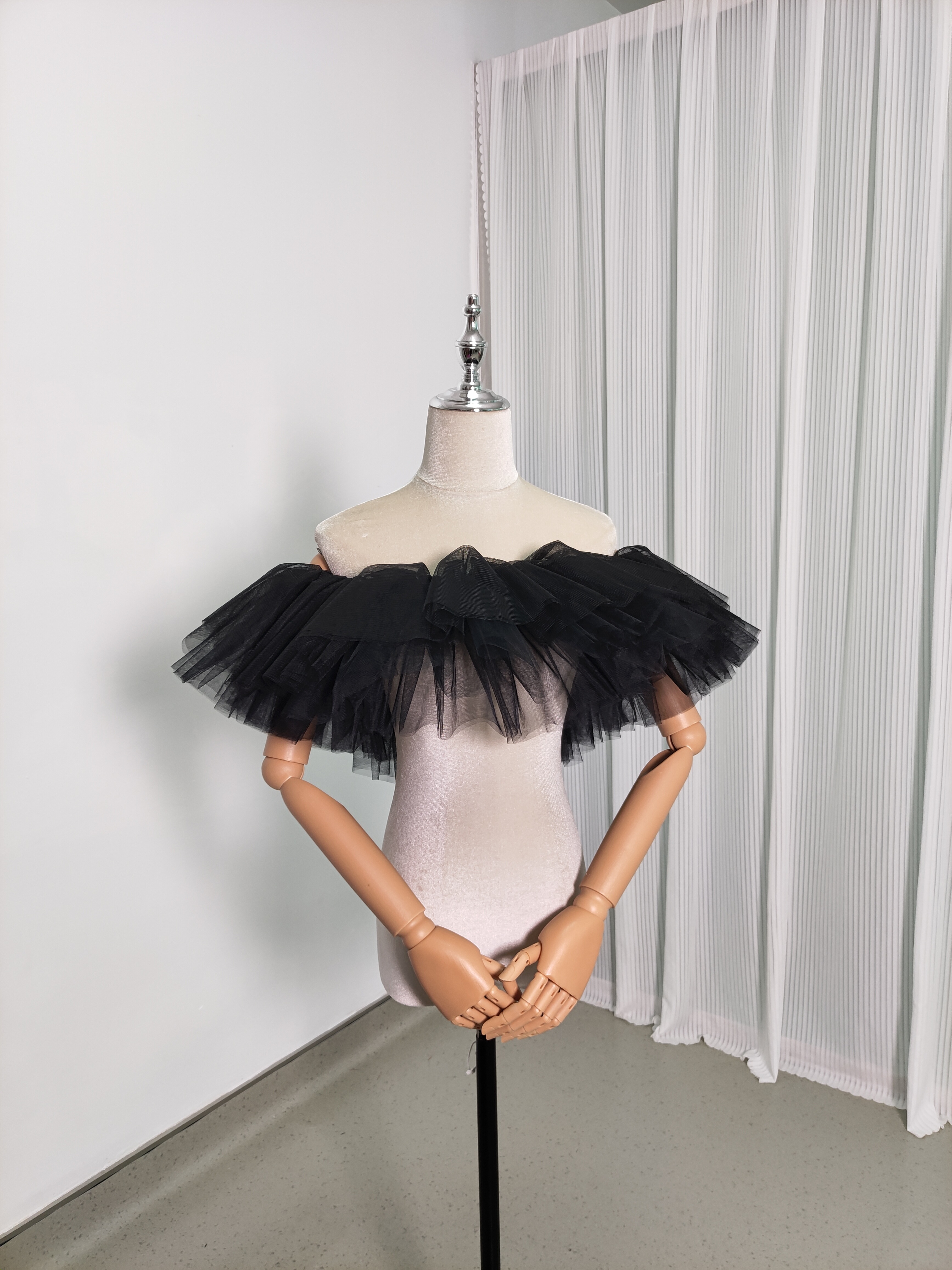 取り外しオフショルダー 黒 ソフトチュール ストレッチ 可愛い エレガント